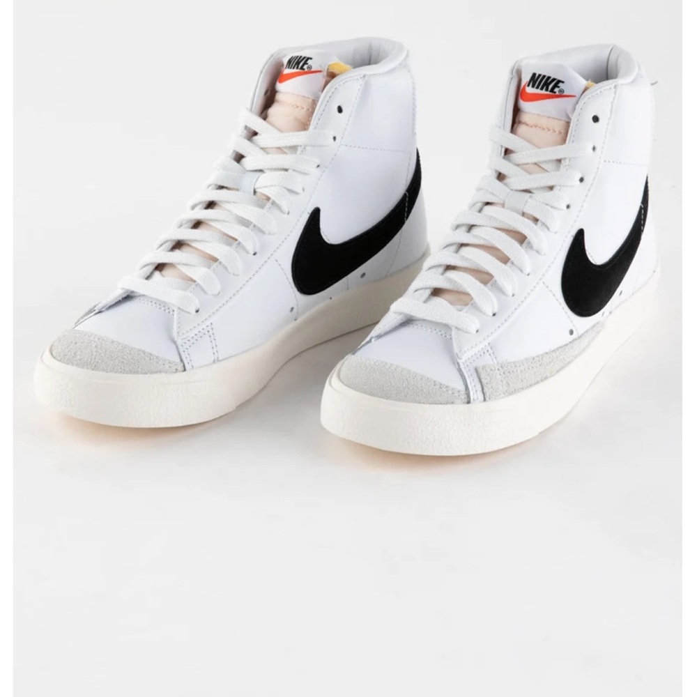 Nike blazer mid ‘77